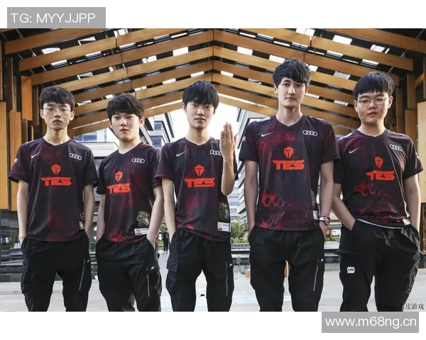 独家解析：TES战队意识对比与战术运用深度剖析